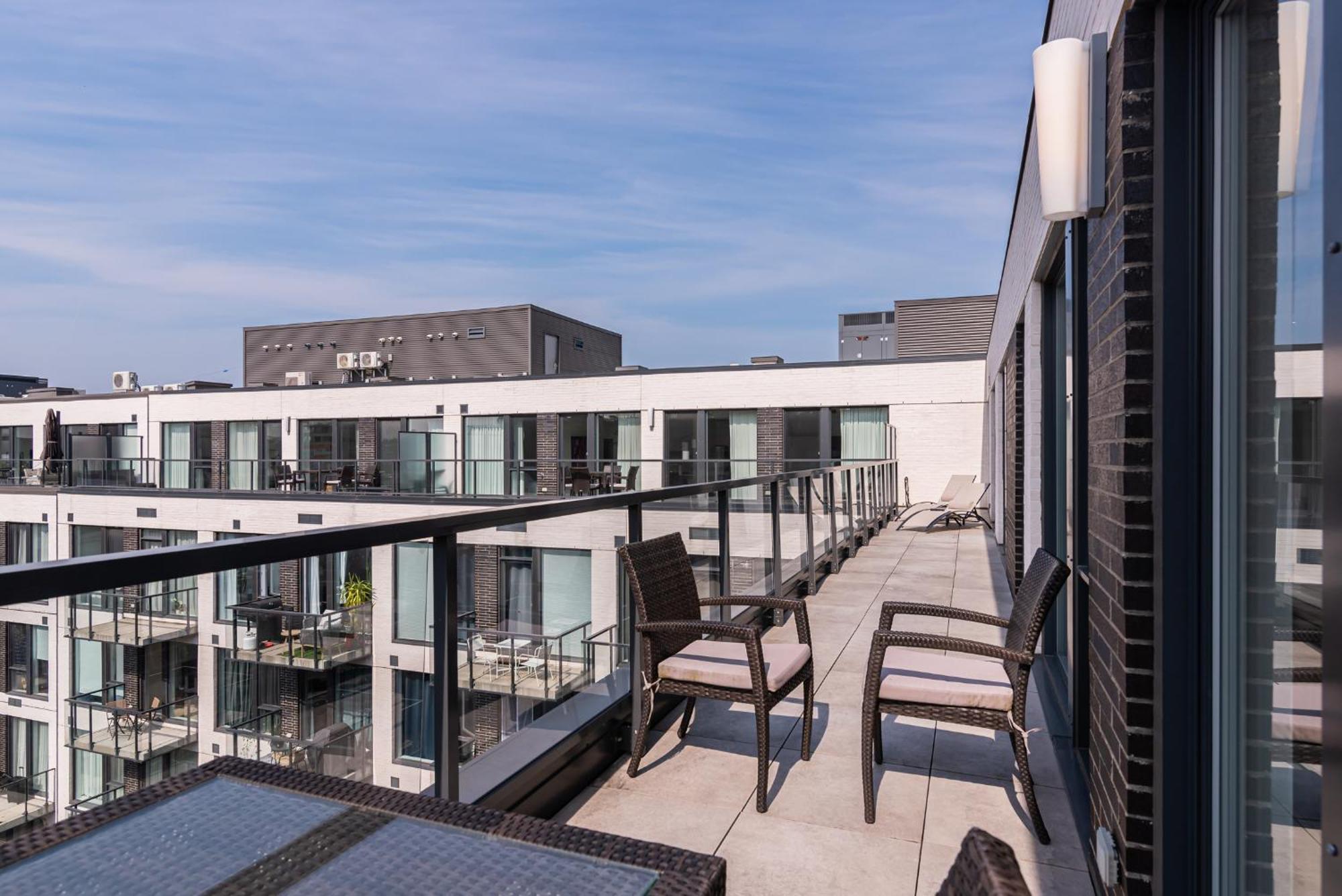 Le Se7t Penthouses Montréal Extérieur photo